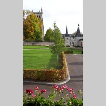 Maison normande dans un cadre exceptionnel Le Bec-Hellouin Extérieur photo