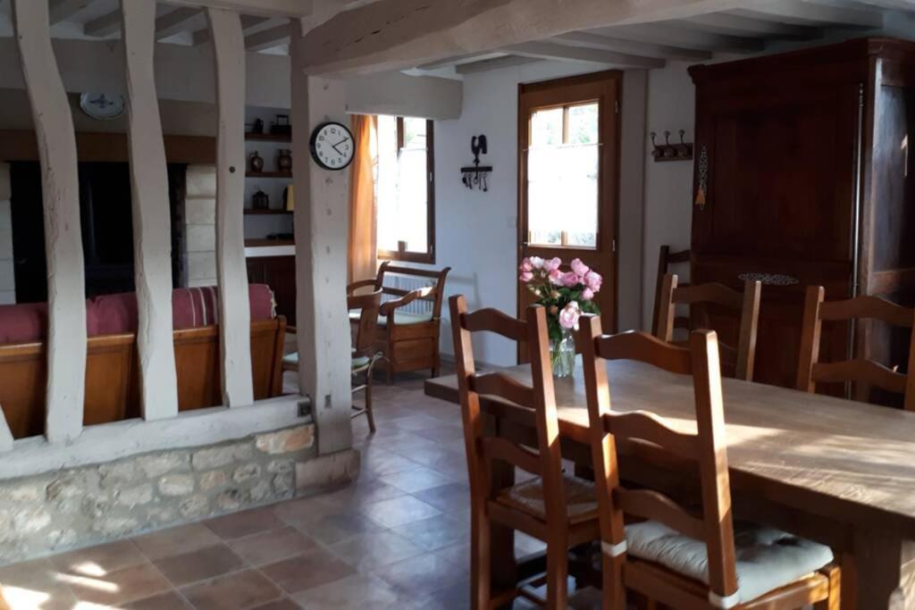Ferienhaus La Porterie Face A L'abbaye